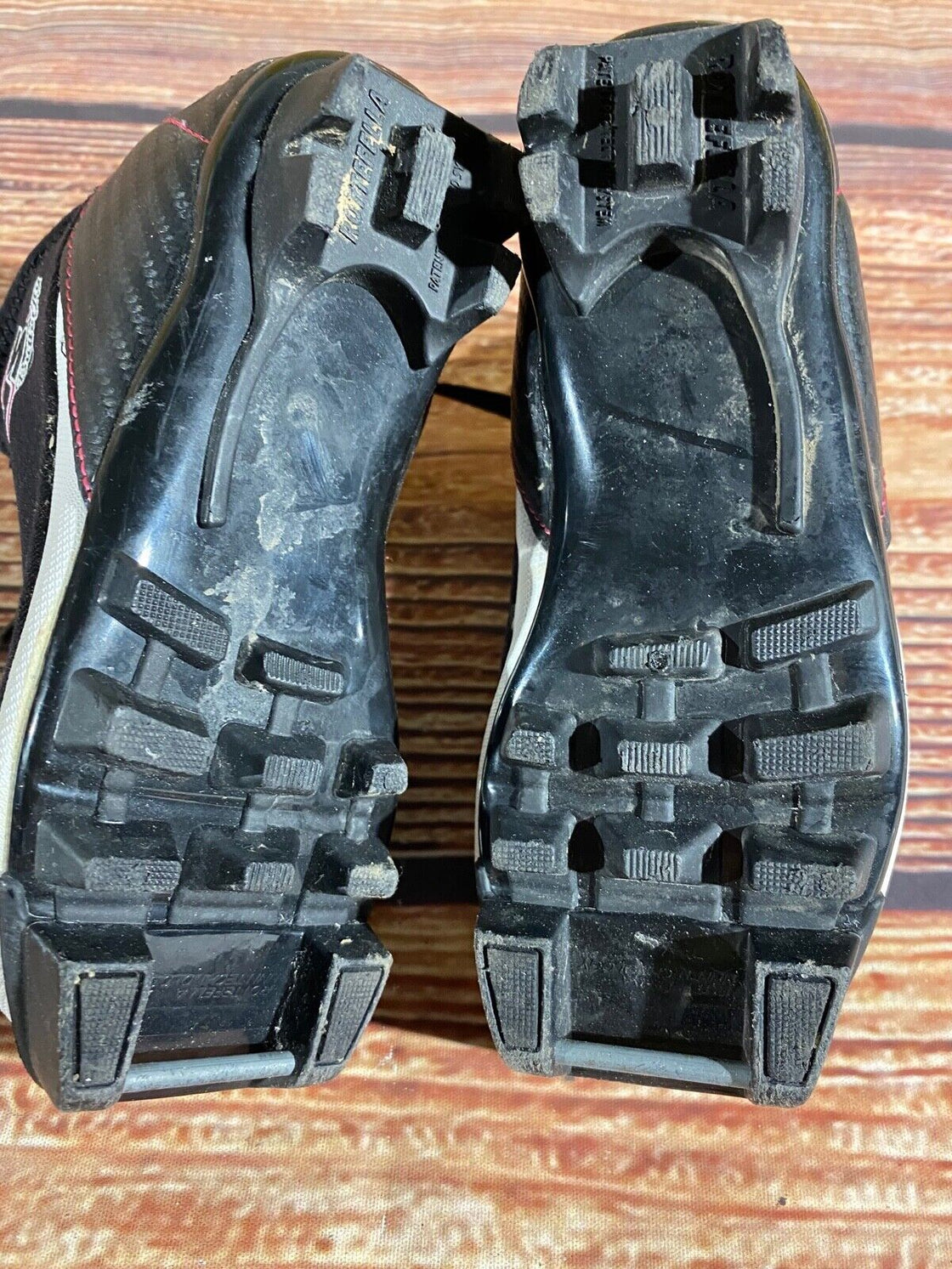 Madshus Buterfly Kids Nordic Cross Country Ski Boots Size EU27 US10 NNN M189
