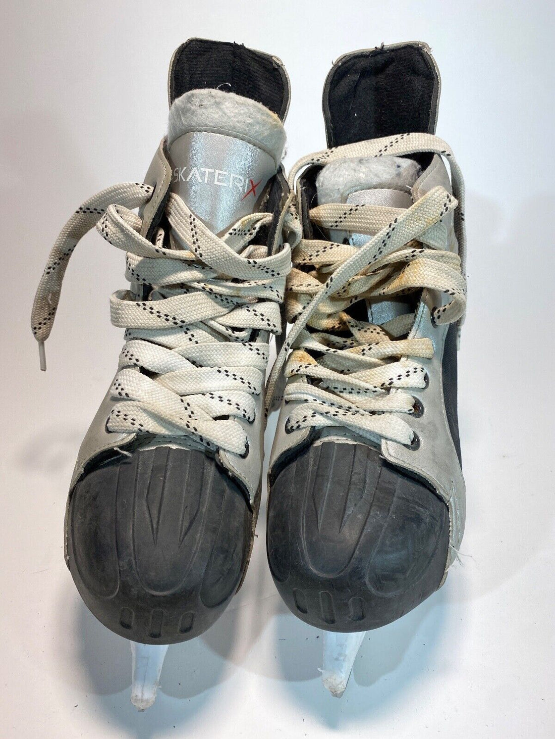 SKATERIX Ice Skates for Ice Hockey Shoes Unisex Size US7, EU40, Mondo 248 IS2