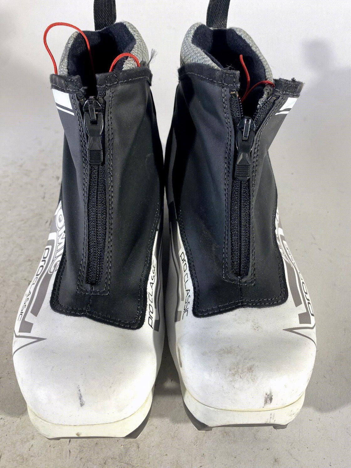 Atomic Pro Classic Nordic Cross Country Ski Boots EU36 2/3 US5.5 Prolink NNN
