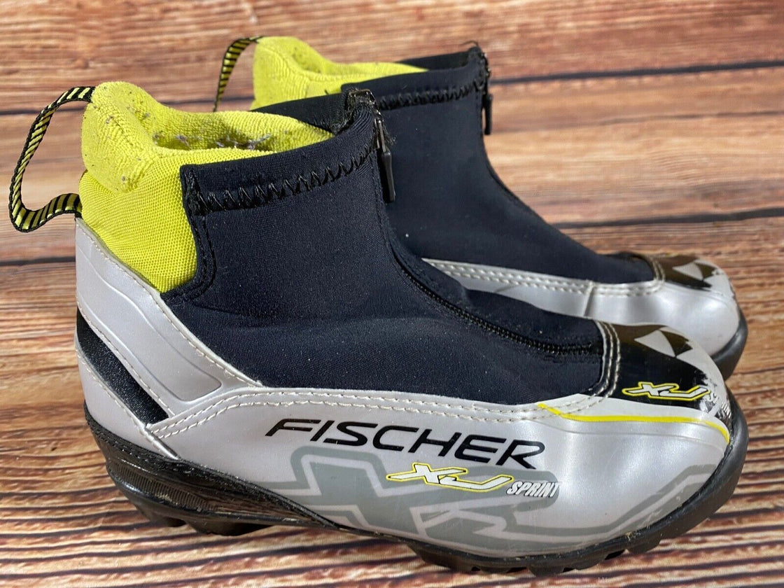 Fischer XJ Sprint Kids Cross Country Ski Boots Size EU35 US3.5 NNN F-567
