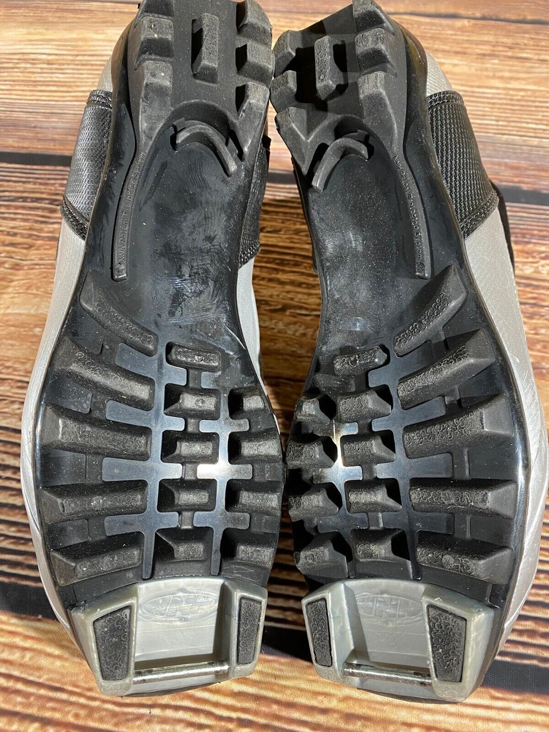 Alpina ST10 Nordic Cross Country Ski Boots Size EU39 US7 for NNN