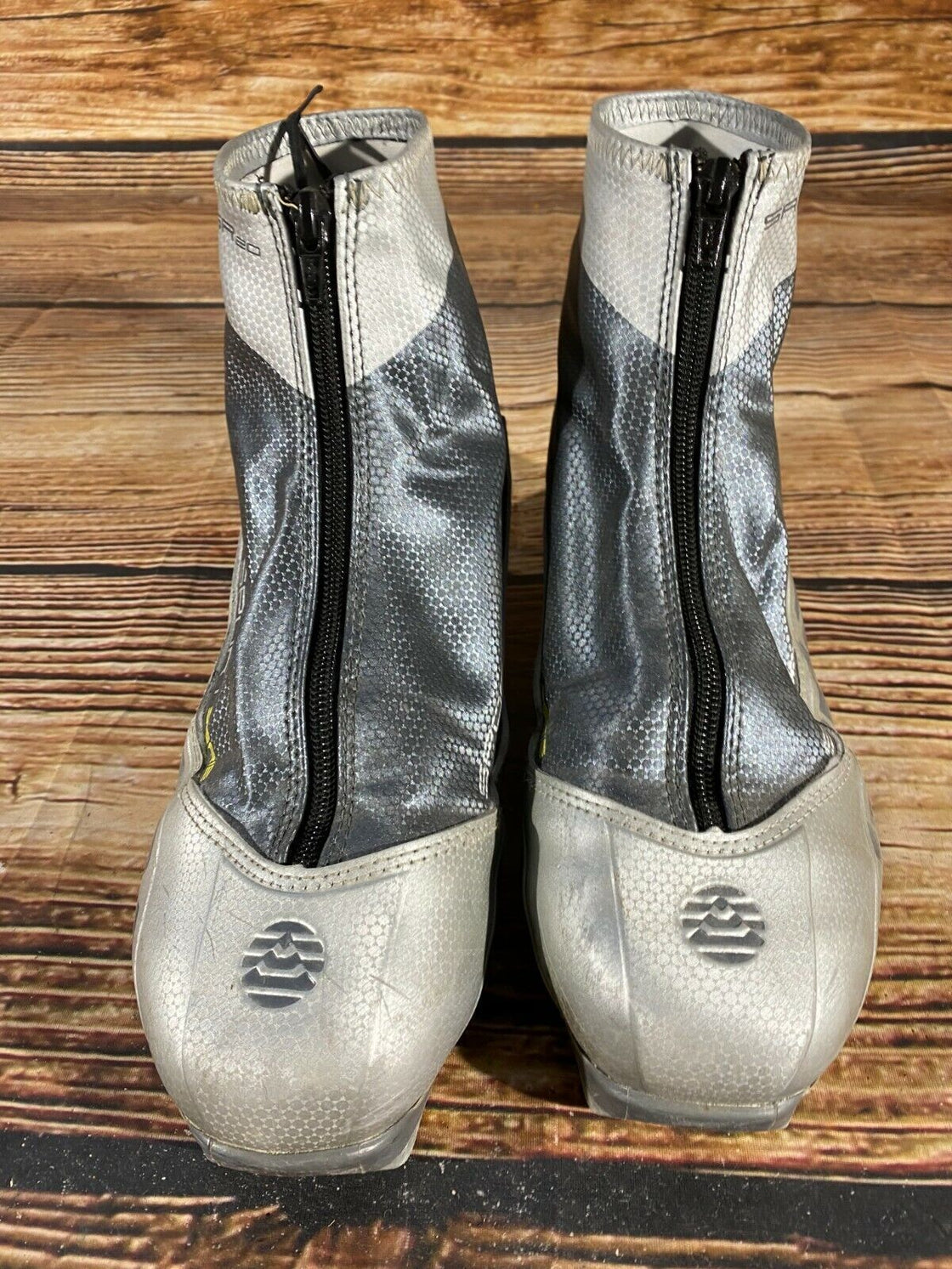 Alpina SR20 Nordic Cross Country Ski Boots Size EU42 US9 NNN bindings 953