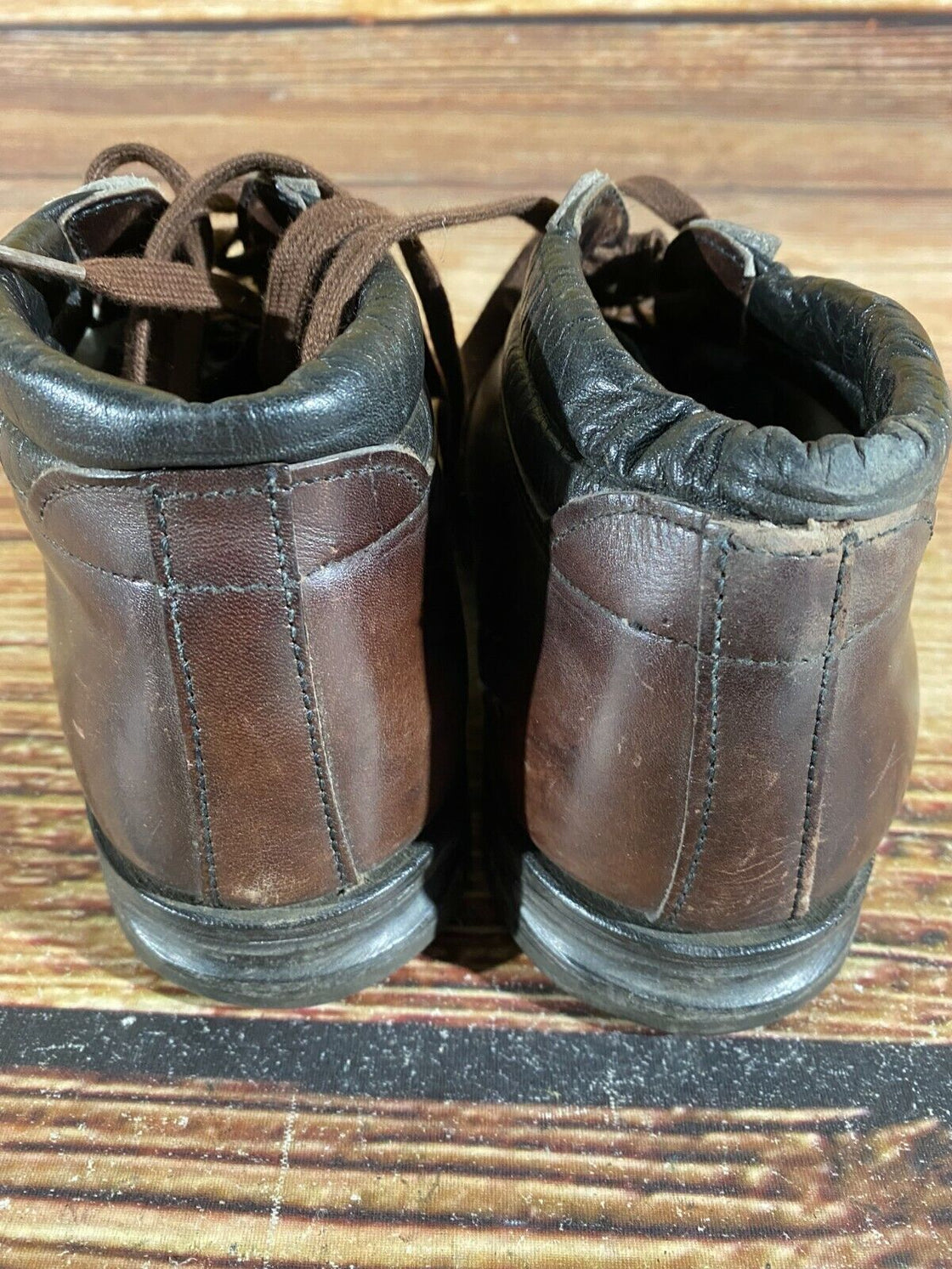 Norrona Vintage Nordic Norm Cross Country Ski Boots Size EU37 US5 NN 75mm