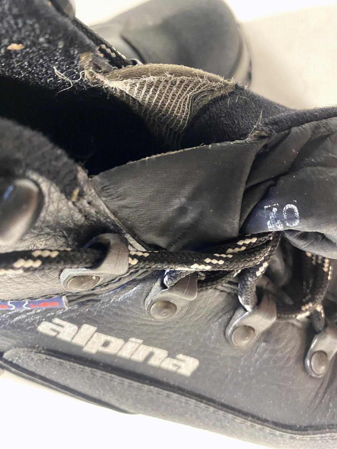 Alpina Back Country Nordic Cross Country Ski Boots Size EU40 US7.5 NNN BC