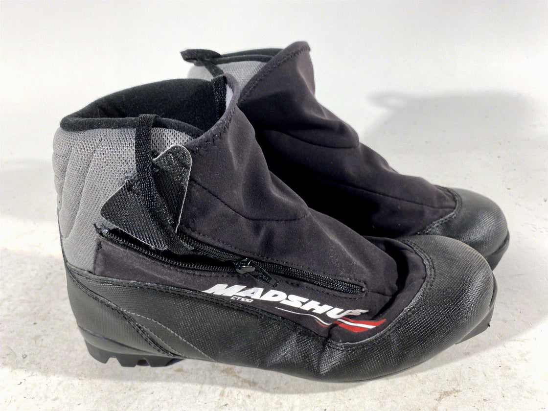 Madshus CT100 Nordic Cross Country Classic Ski Boots Size EU41 US8 for NNN 528