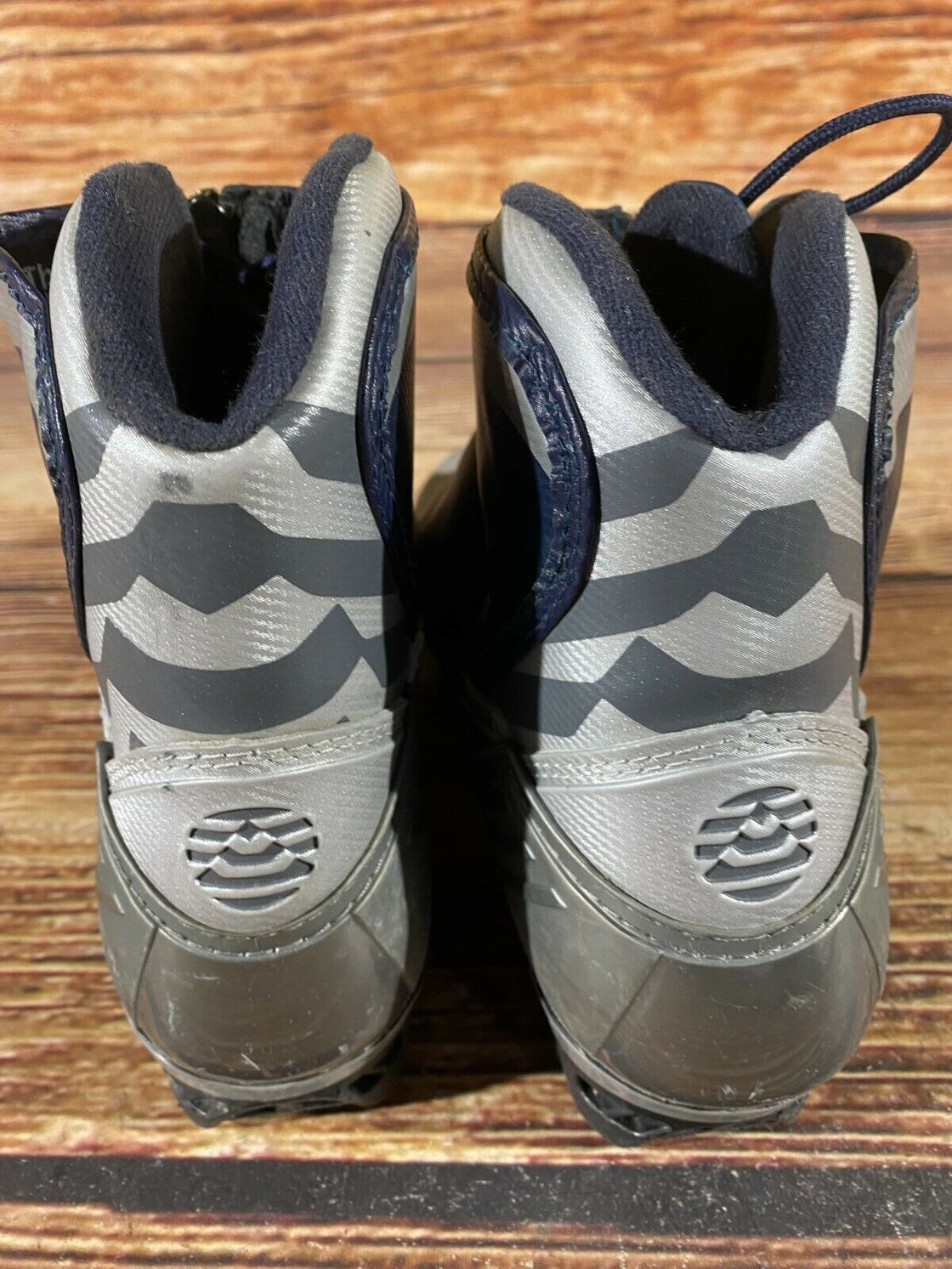 Alpina ST28G Nordic Cross Country Ski Boots Size EU41 US8 for NNN 947
