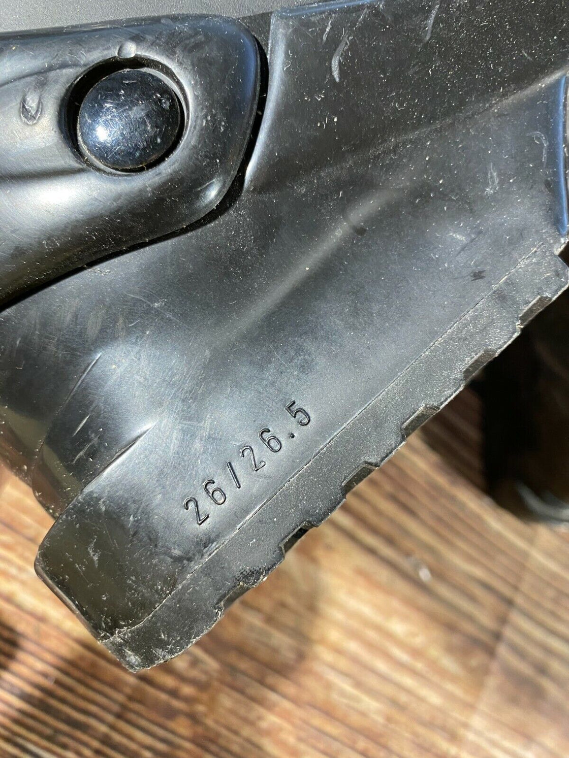 SALOMON Vintage Alpine Ski Boots Size Mondo 260-265 mm, Outer Sole 335 mm DH190