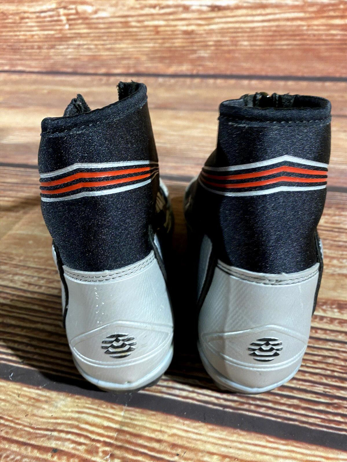 Alpina ST10 Nordic Cross Country Ski Boots Size EU38 US6 for NNN 917