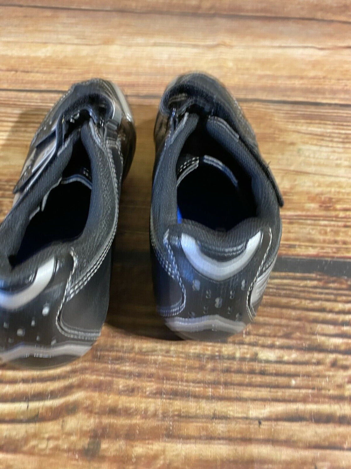 SHIMANO R076 Road Cycling Shoes Biking Boots 3 Bolts Size EU41, US7.6