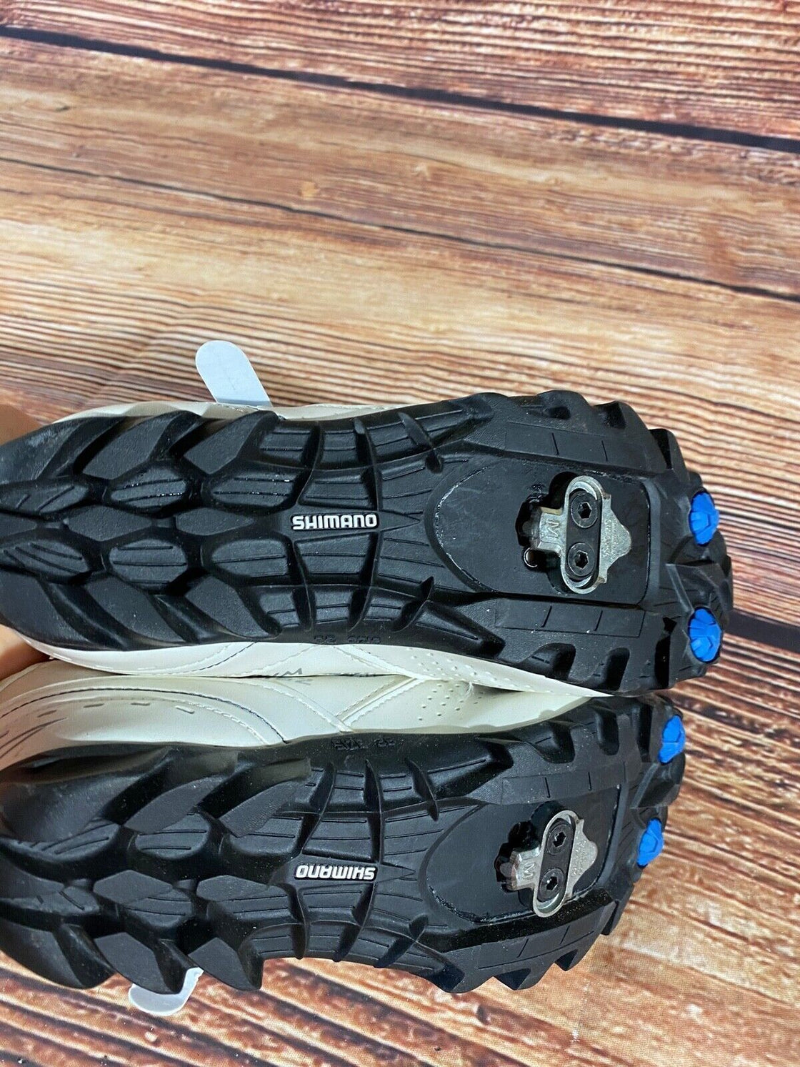 SHIMANO WM62 Cycling MTB Shoes Mountain Bike Boots Ladies EU36, US5.1, Mondo 225