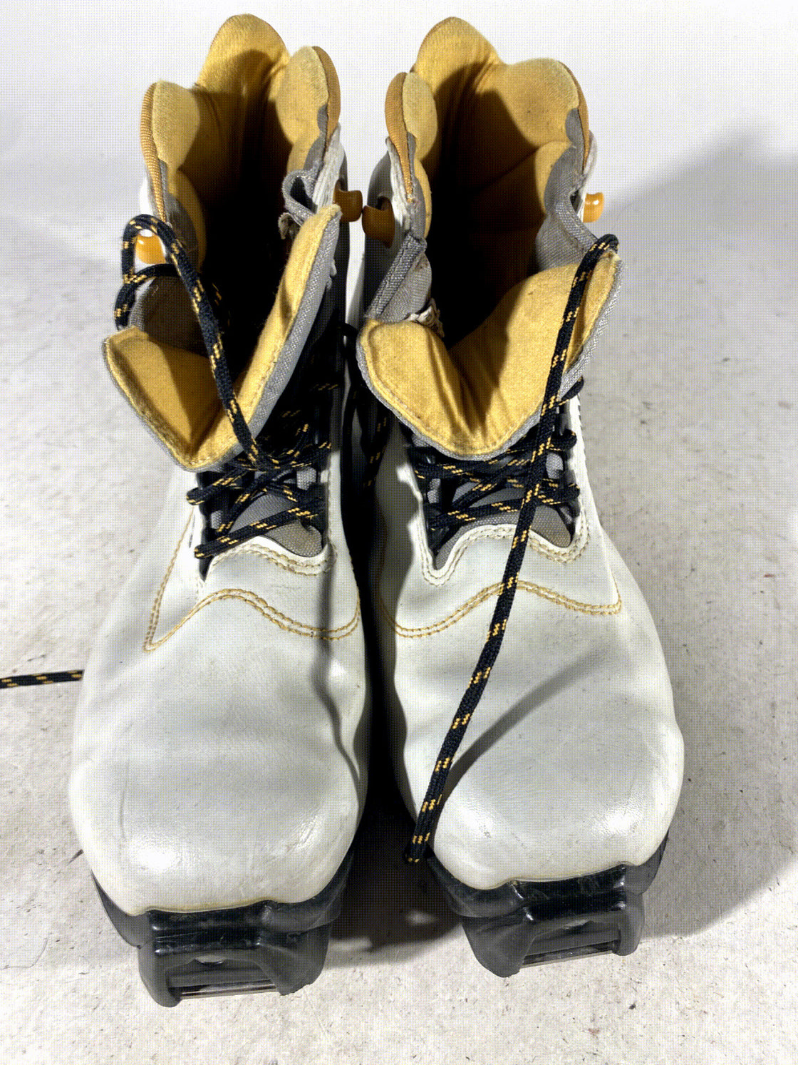 SALOMON Classic Noridc Cross Country Ski Boots Size EU41 US8.5 SNS Profil
