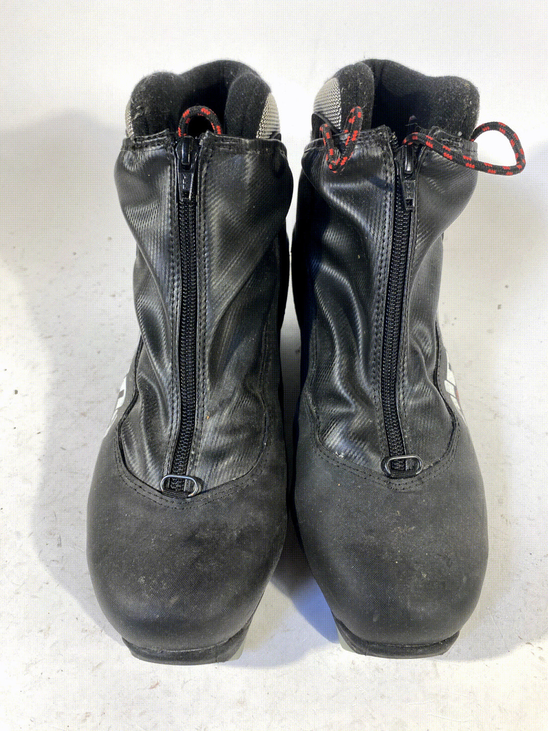Alpina T5 Plus Nordic Cross Country Ski Boots Size EU43 US9.5 NNN bindings 74