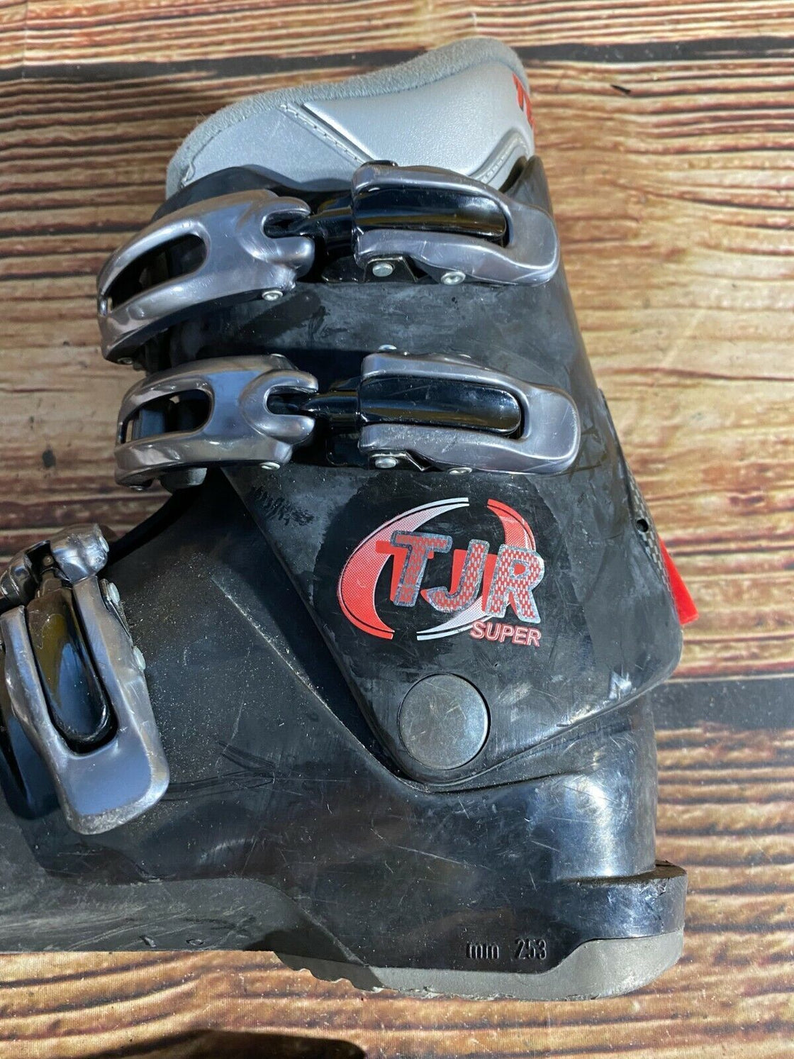 TECNICA Alpine Ski Boots Kids Size Mondo 212 mm, Outer Sole 253 mm DH66