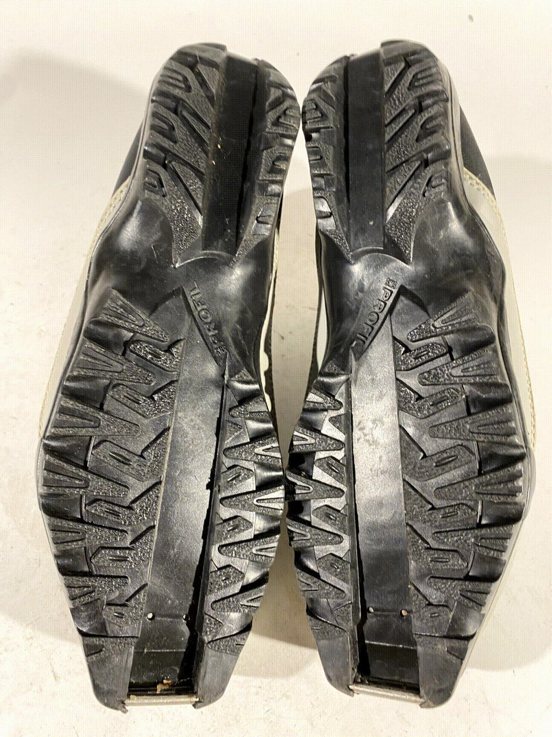 Fischer XC Comfort Nordic Cross Country Ski Boots Size EU40 US7.5 SNS Profil