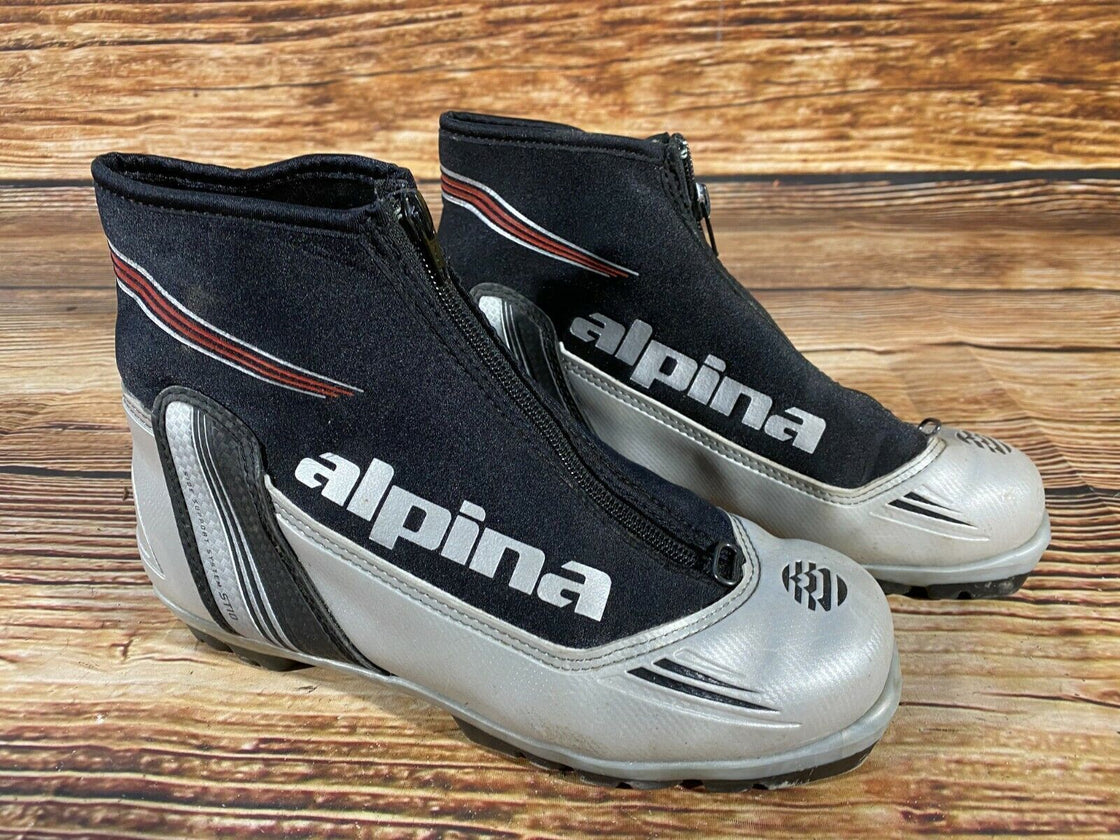 Alpina ST10 Nordic Cross Country Ski Boots Size EU38 US6 NNN bindings 792