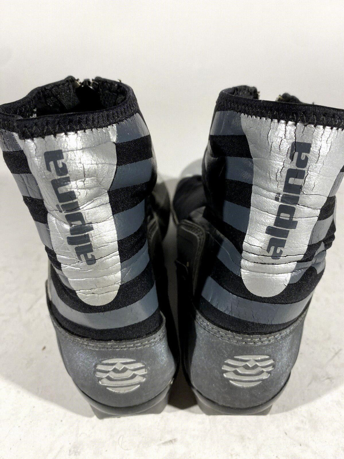 Alpina T10 Nordic Cross Country Ski Boots Size EU39 US7 for NNN 868