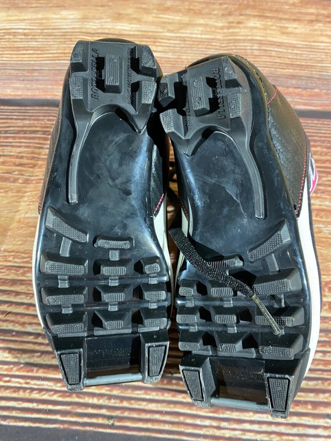 Madshus Buterfly Kids Nordic Cross Country Ski Boots Size EU29 US11 NNN M326
