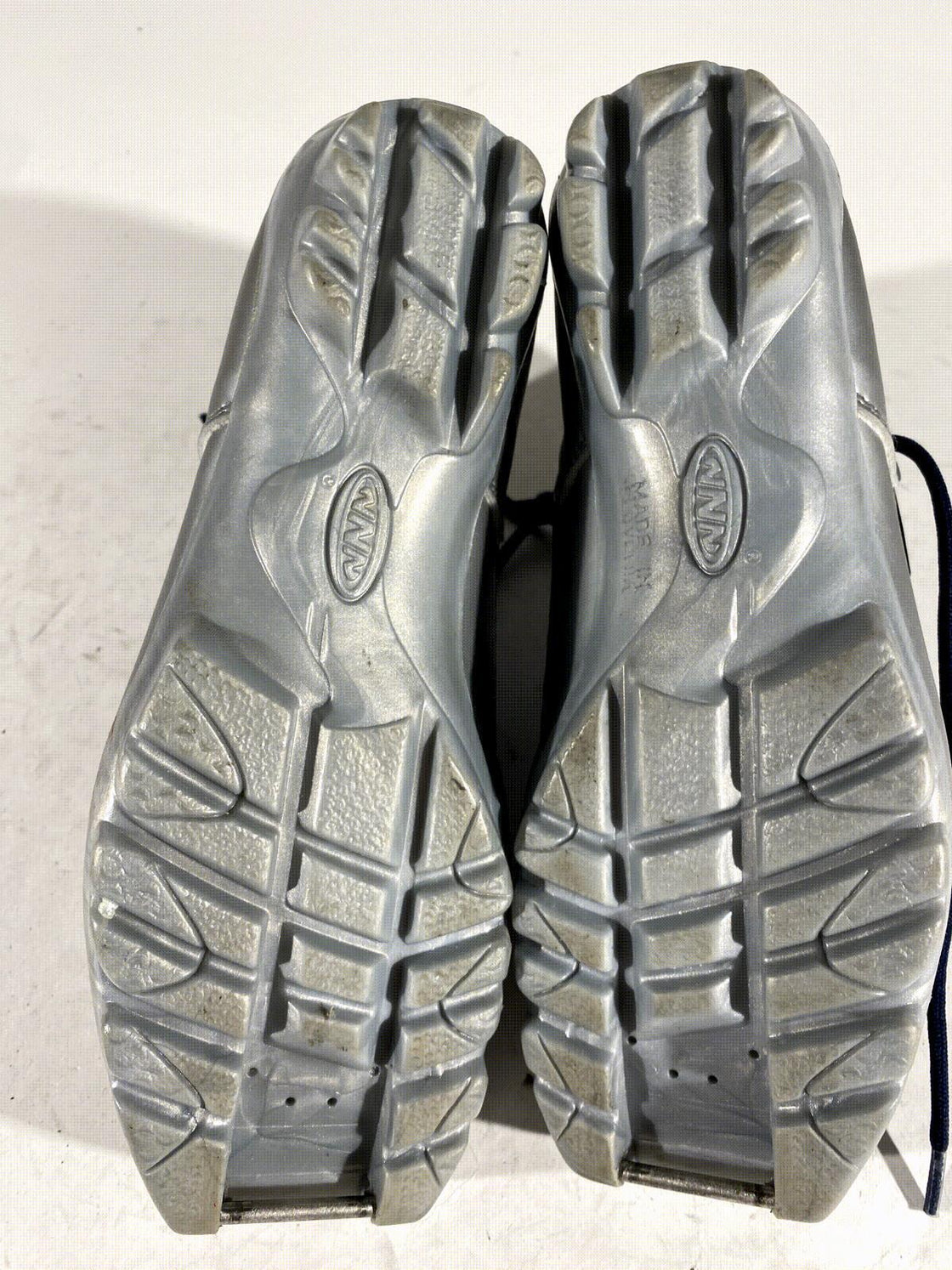 Alpina 311 Nordic Cross Country Ski Boots Size EU35 US3.5 NNN 823
