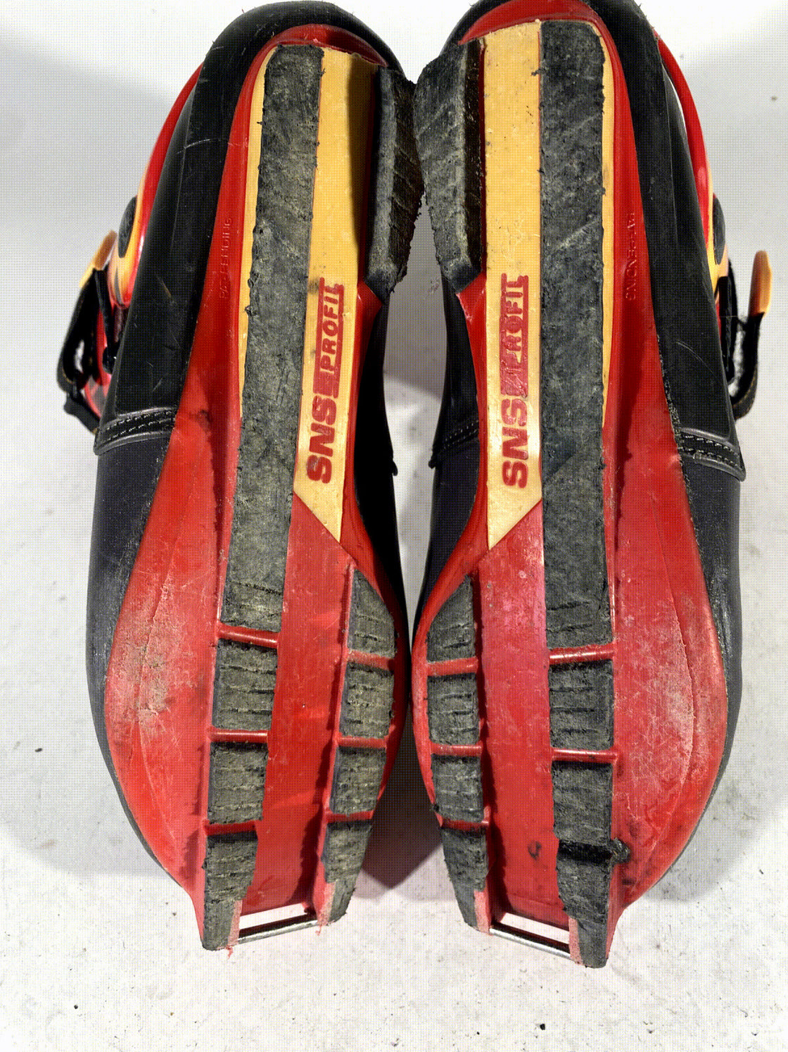 Salomon Skate Nordic Cross Country Ski Boots Size EU40 2/3 US7.5 SNS Profil
