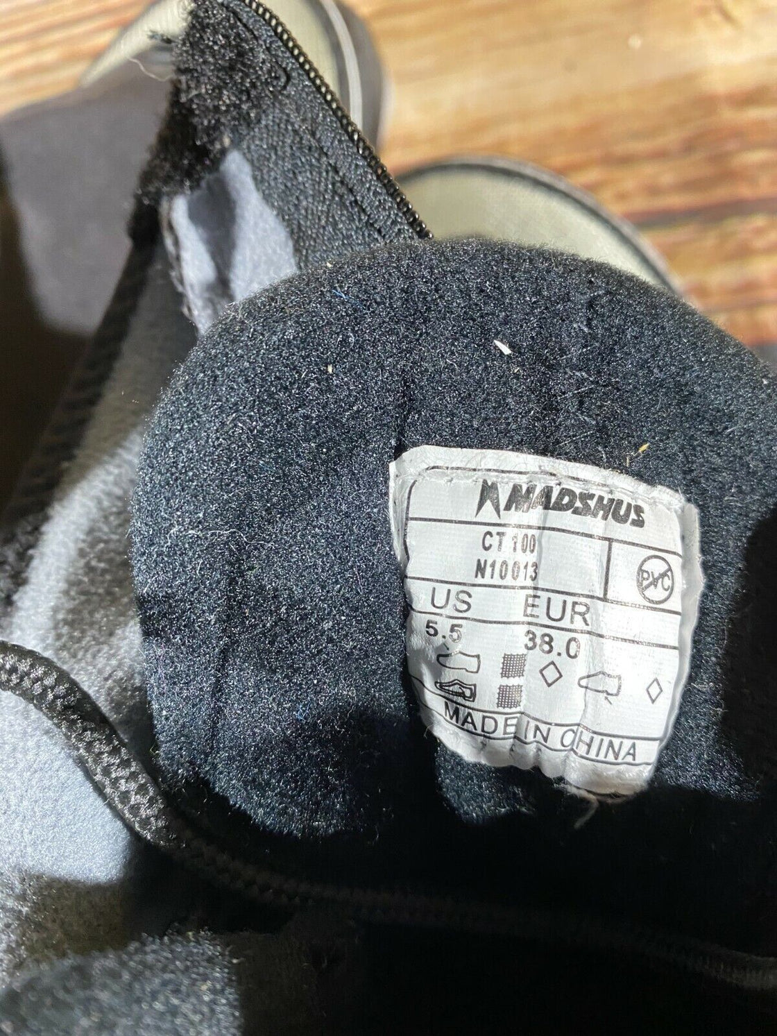 Madshus CT100 Nordic Cross Country Ski Boots Size EU38 US5.5 NNN bindings