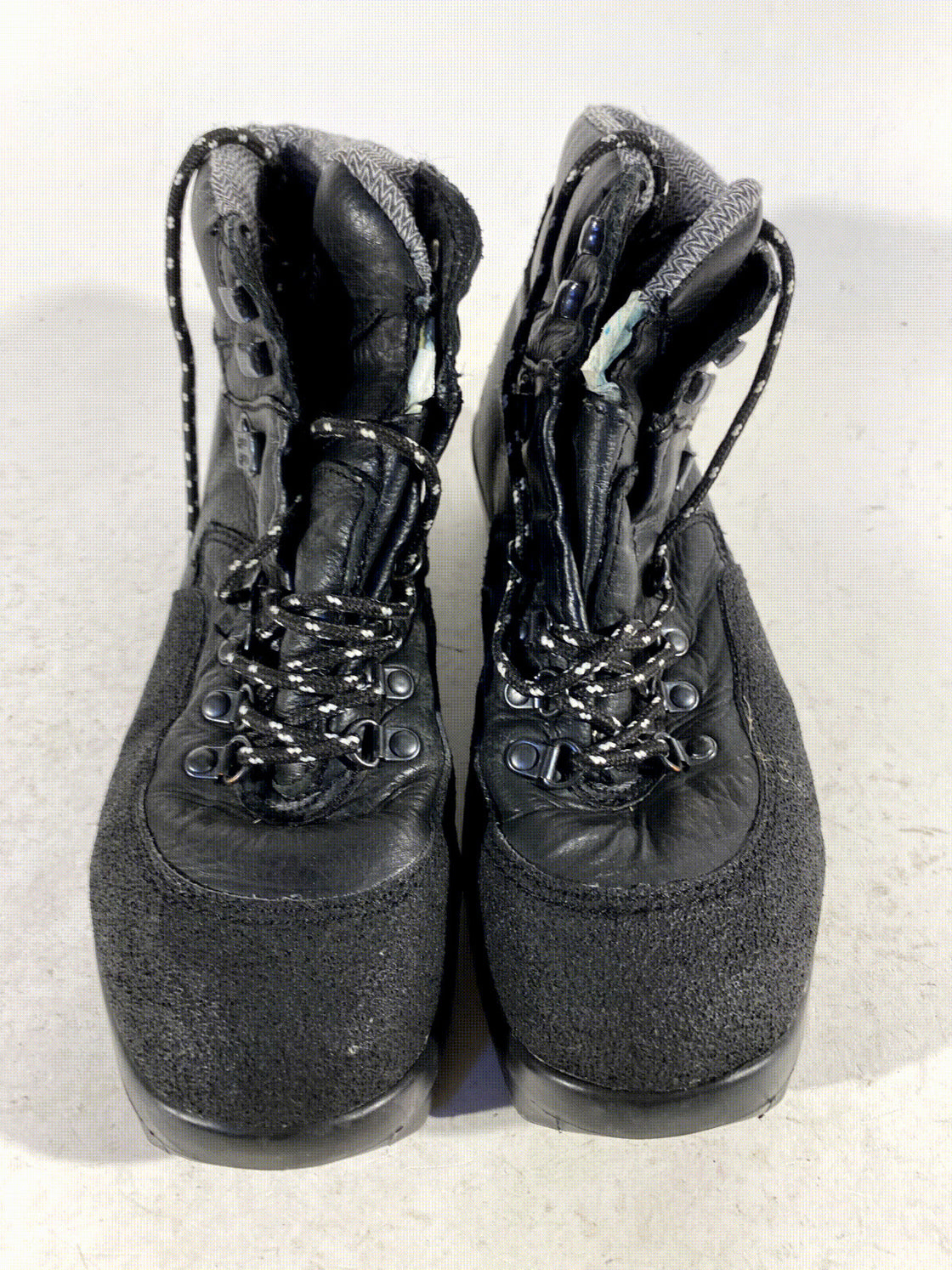 Madshus Touring Cross Country Nordic Ski Boots Size EU42 US8.5 NNN-BC 267