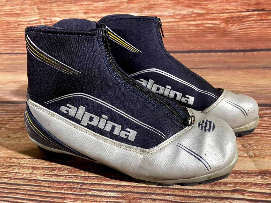 Alpina ST20 Nordic Cross Country Ski Boots Size EU41 US8 for NNN 1048