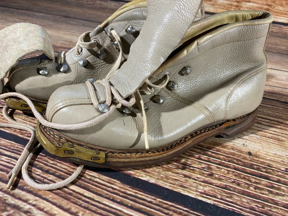 Vintage Cross Country Ski Boots Kandahar, Old Cable Bindings EU39 US6.5