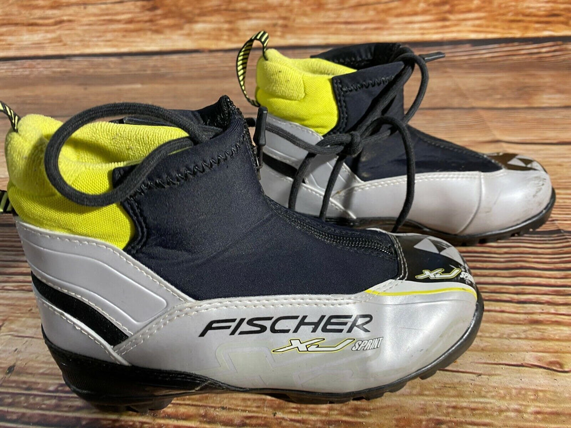 Fischer XJ Sprint Cross Country Classic Ski Boots Size EU35 US3.5 NNN