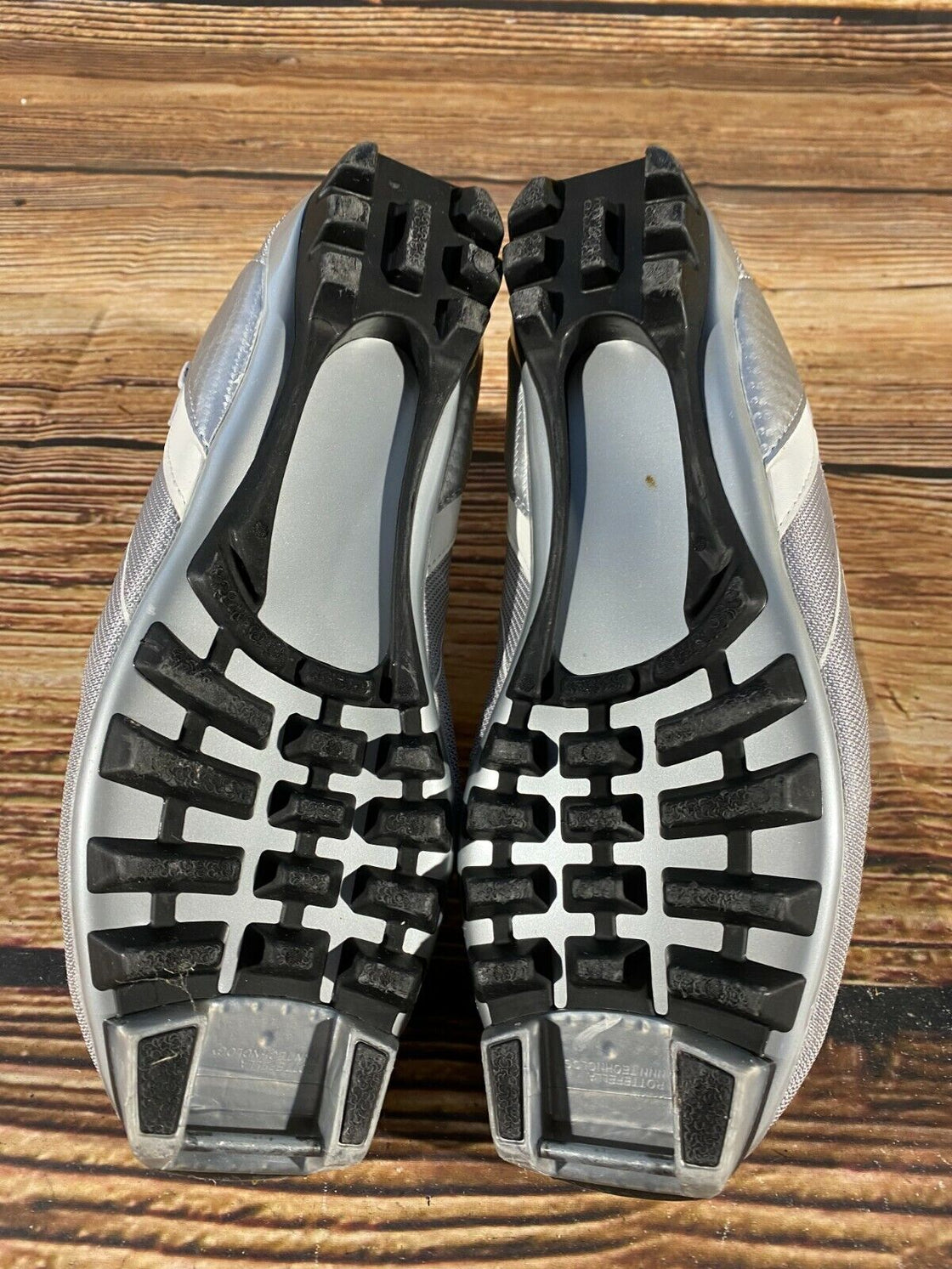 Madshus Amica 100 Nordic Cross Country Ski Boots Size EU40 US8 NNN bindings