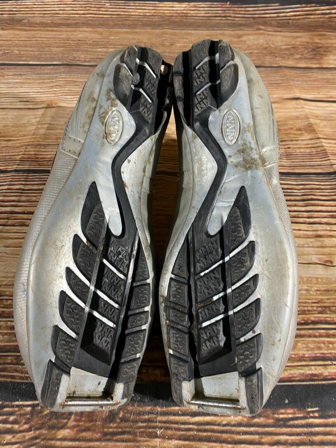Alpina SP20 Nordic Cross Country Ski Boots Size EU40 US7.5 for NNN bindings 745