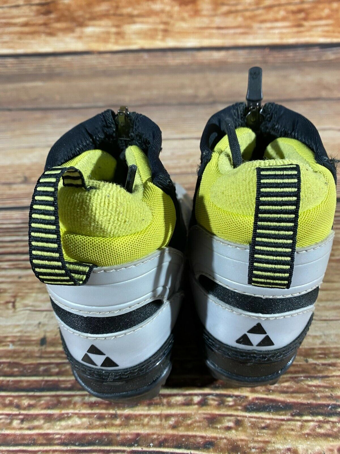 Fischer XJ Sprint Kids Nordic Cross Country Ski Boots Size EU28 US10.5 NNN F-230