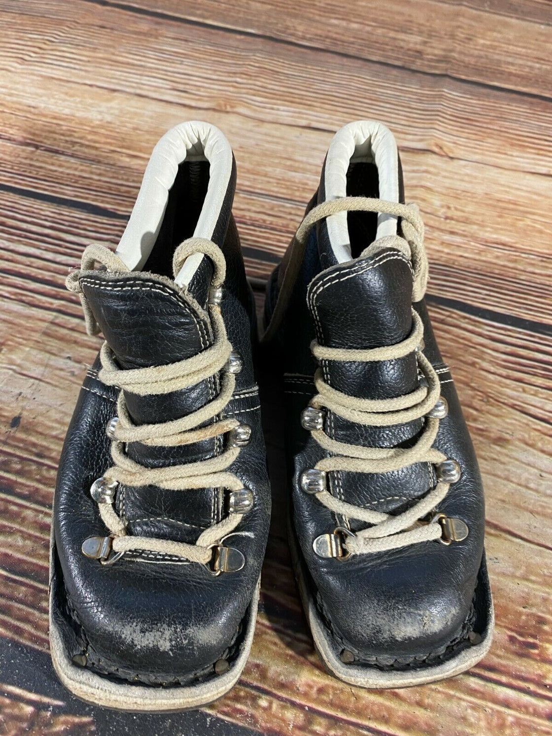 DALEX Vintage Cross Country Ski Boots for Kandahar Old Cable Bindings Kids EU29