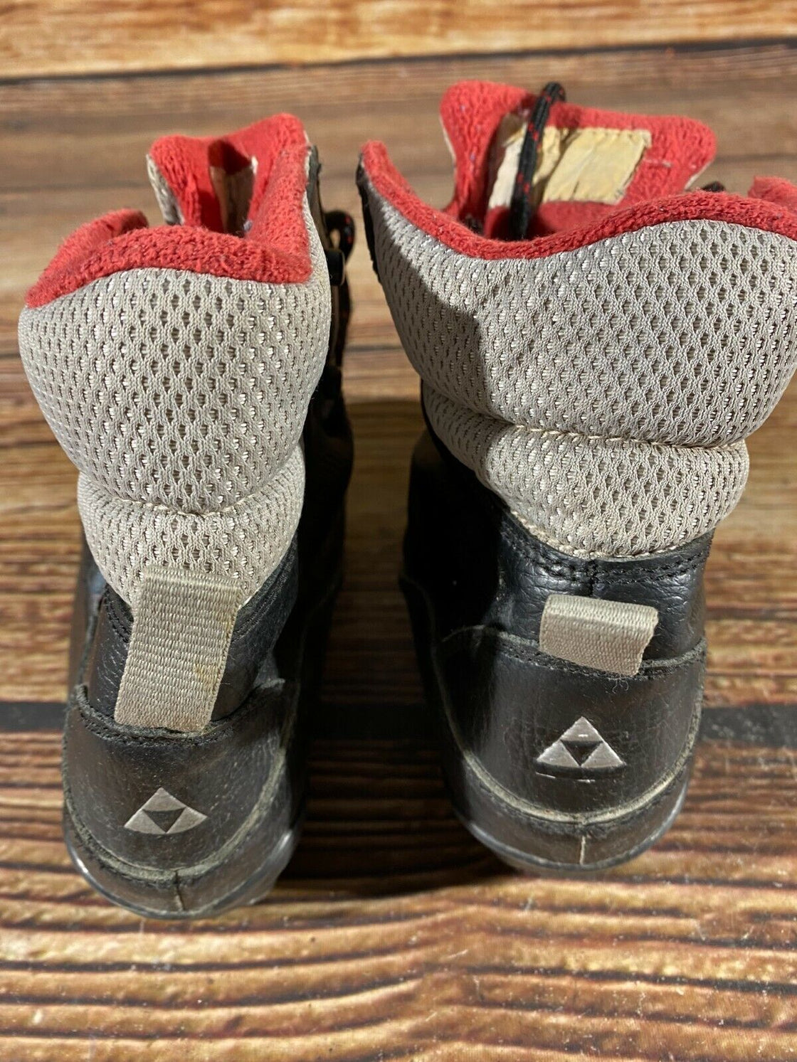 Fischer Kids Nordic Cross Country Ski Boots Size EU35 US3.5 NNN F-261