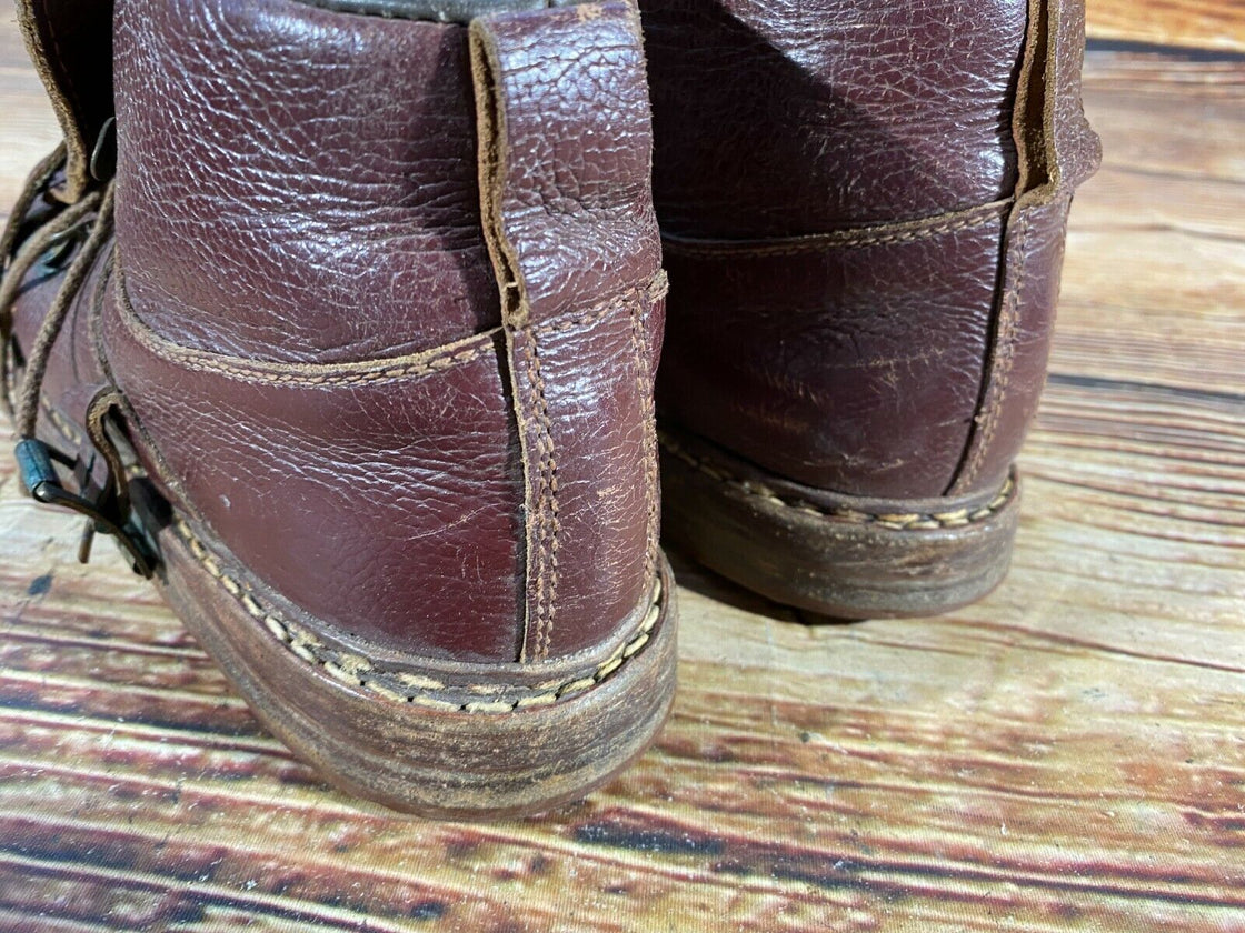 Vintage Leather Cross Country Ski Boots Kandahar Cable Bindings EU36 US4