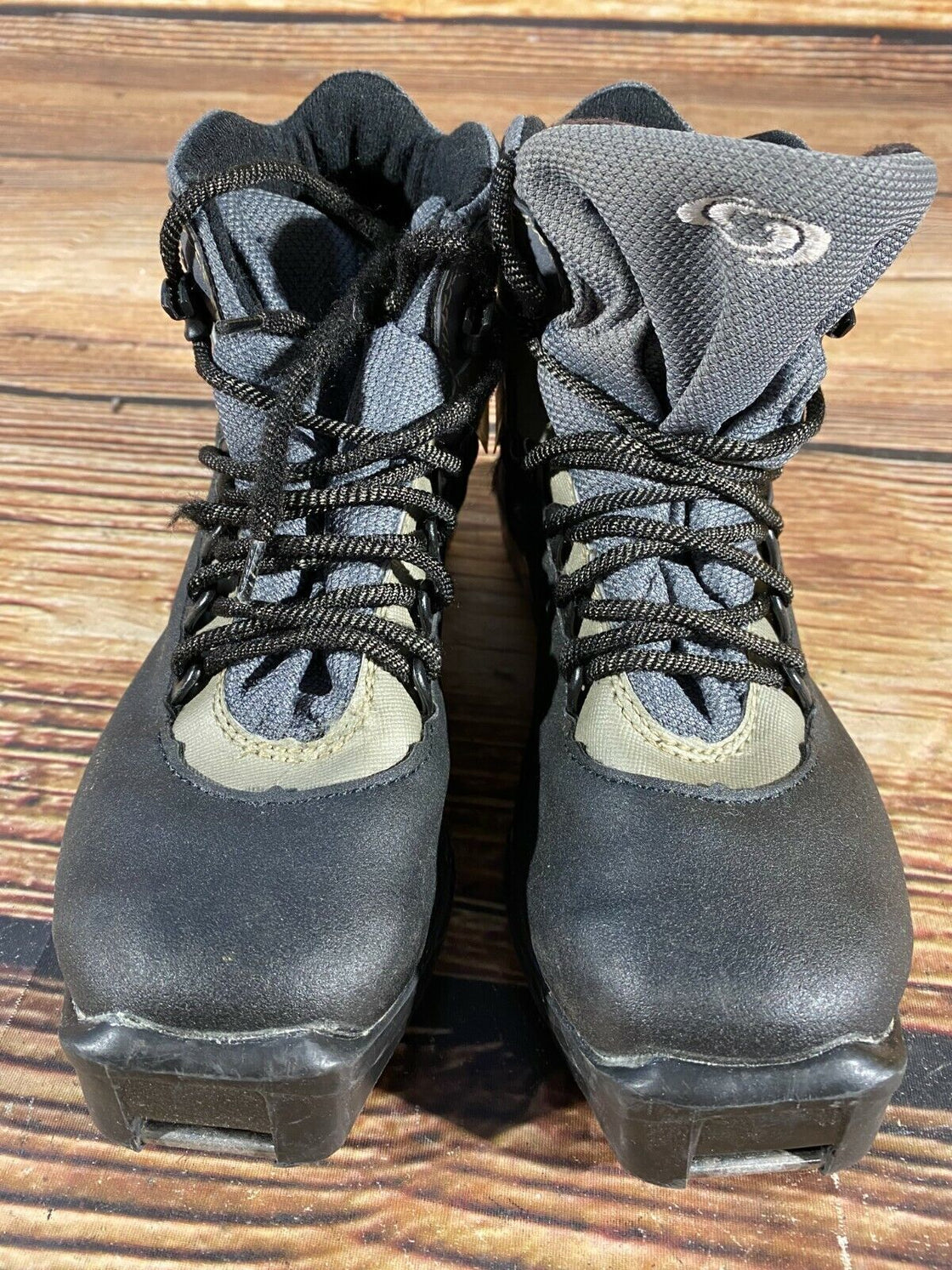 SALOMON Kids Nordic Cross Country Ski Boots Size EU35 US4 SNS S-18