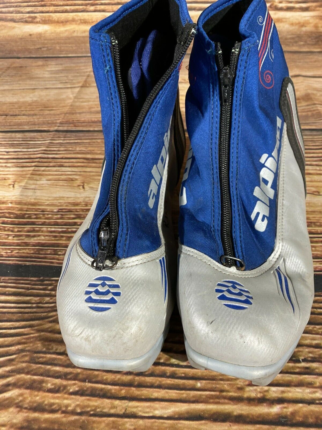Alpina ST10L Cross Country Ski Boots Classic Size EU42 US9 NNN Rottefella 980