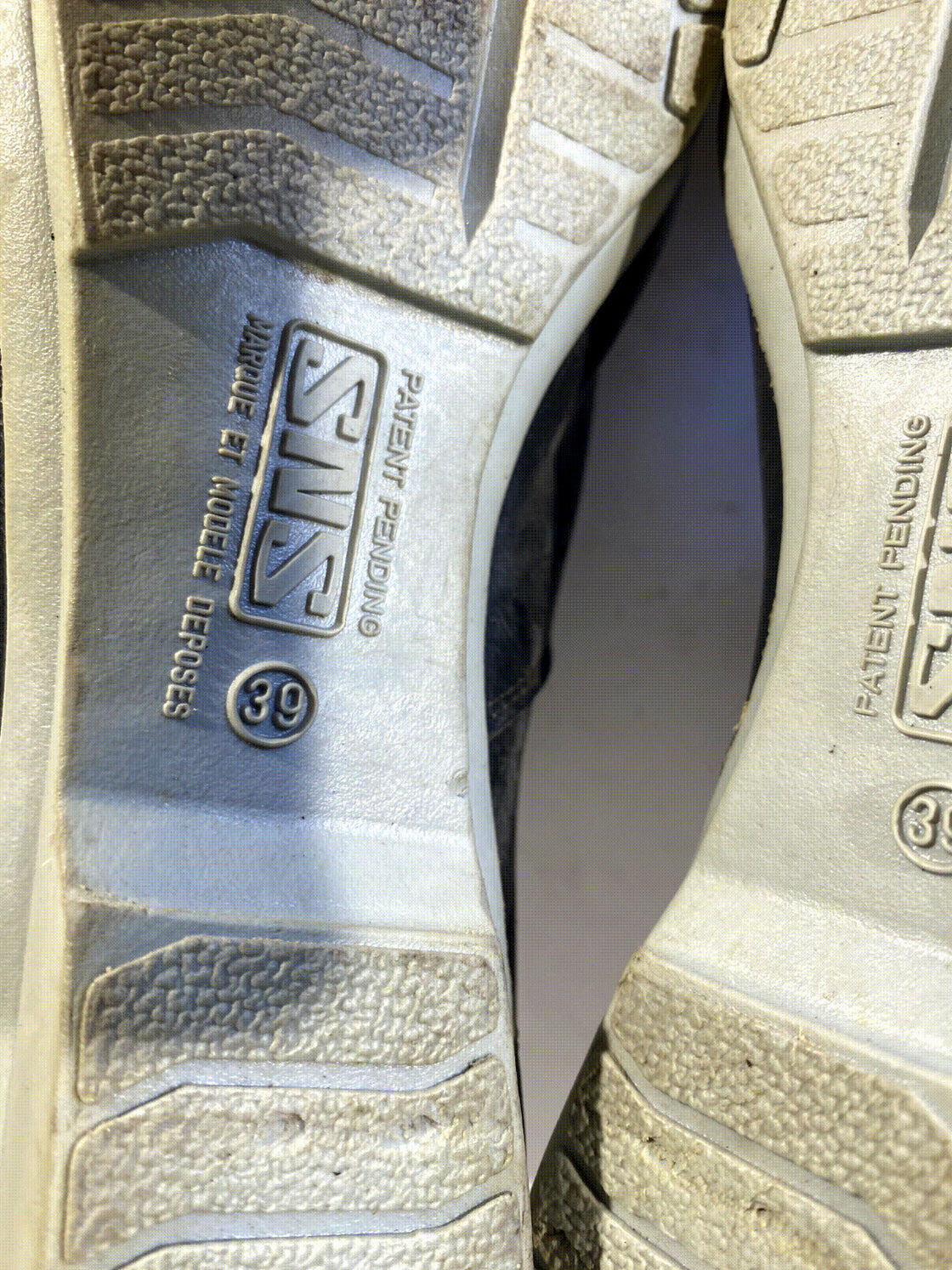 Tecno Pro TC60  Nordic Cross Country Ski Boots Size EU39 US7 SNS Old Bindings