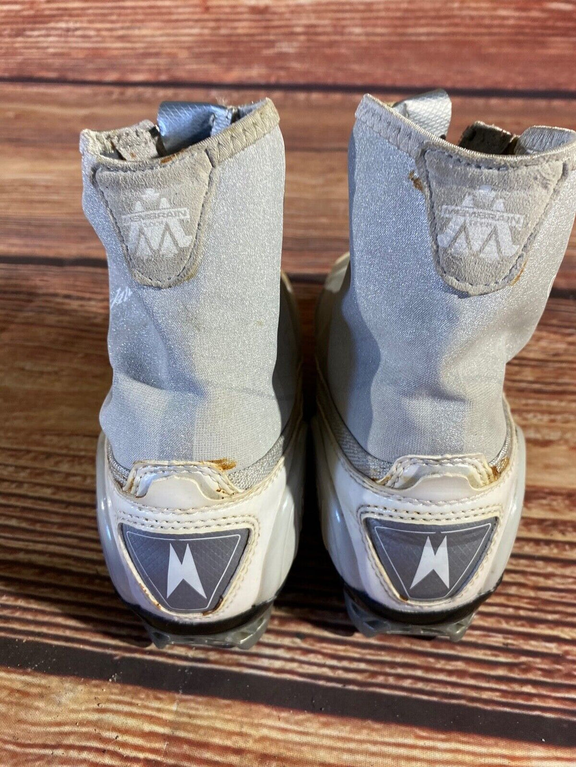 Madshus Metis RPC Nordic Cross Country Ski Boots Size EU39 US7 for NNN