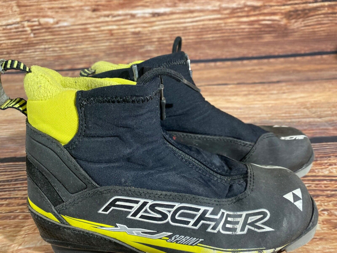 Fischer XJ Sprint Kids Nordic Cross Country Ski Boots Size EU34 US3 NNN F-522