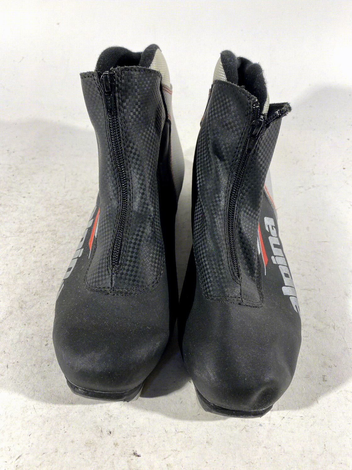 Alpina T8 Touring Nordic Cross Country Ski Boots Size EU44 US10.5 NNN 527