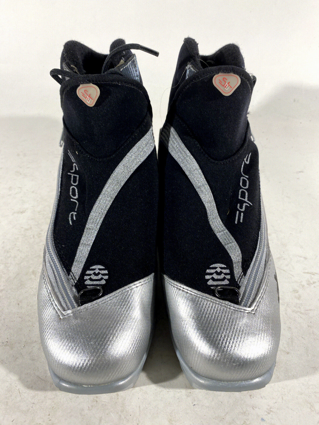 Alpina ST11 Cross Country Ski Boots Classic Size EU39 US7 NNN Rottefella 159