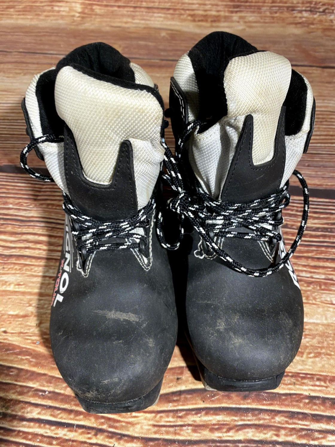 Rossignol X-Tour Ultra Nordic Cross Country Ski Boots Size EU37 US5 NNN