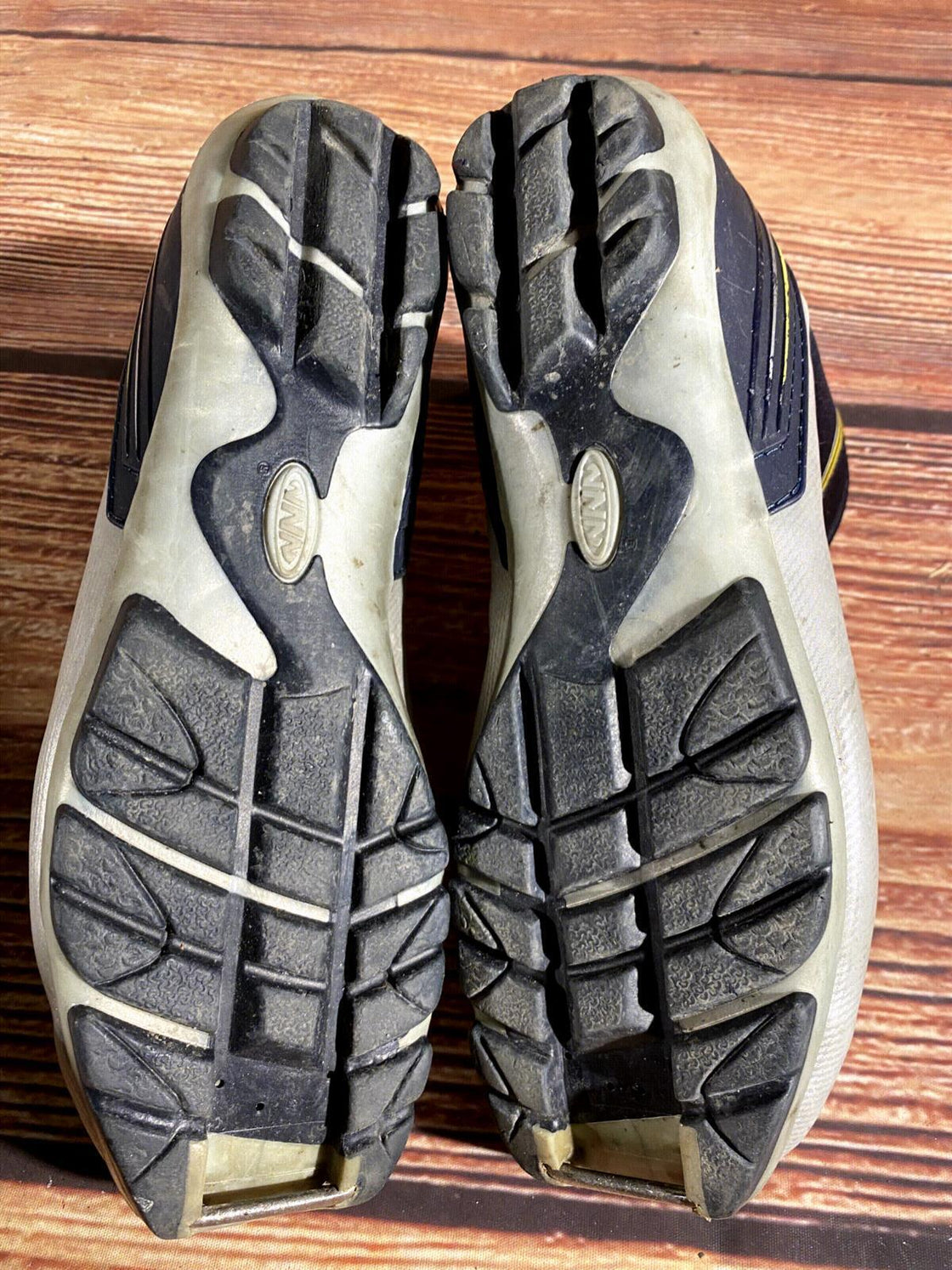 Alpina ST20 Nordic Cross Country Ski Boots Size EU41 US8 for NNN 1048