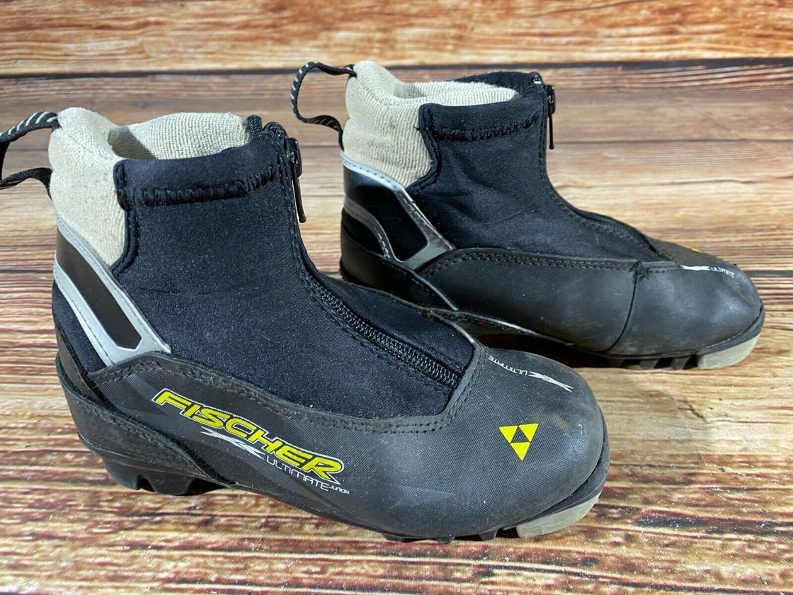 Fischer Ultimate Kids Nordic Cross Country Ski Boots Size EU31 US12.5 NNN F-326