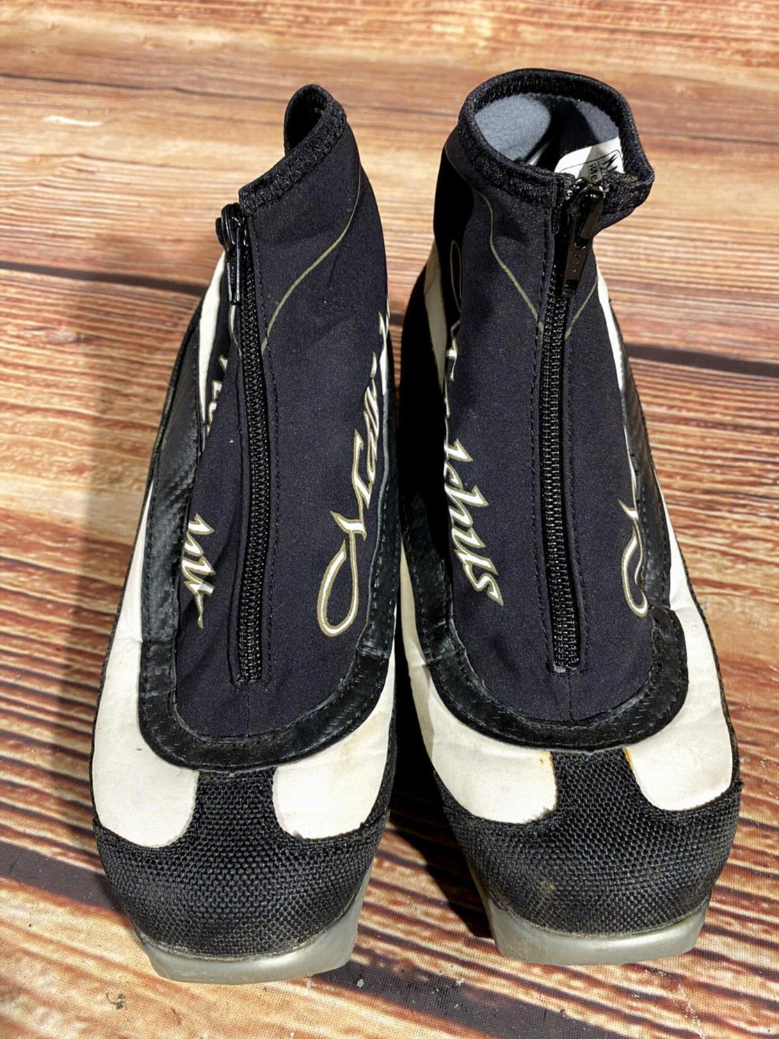 Madshus Metis C Cross Country Ski Boots Size EU38 US6.5 for NNN