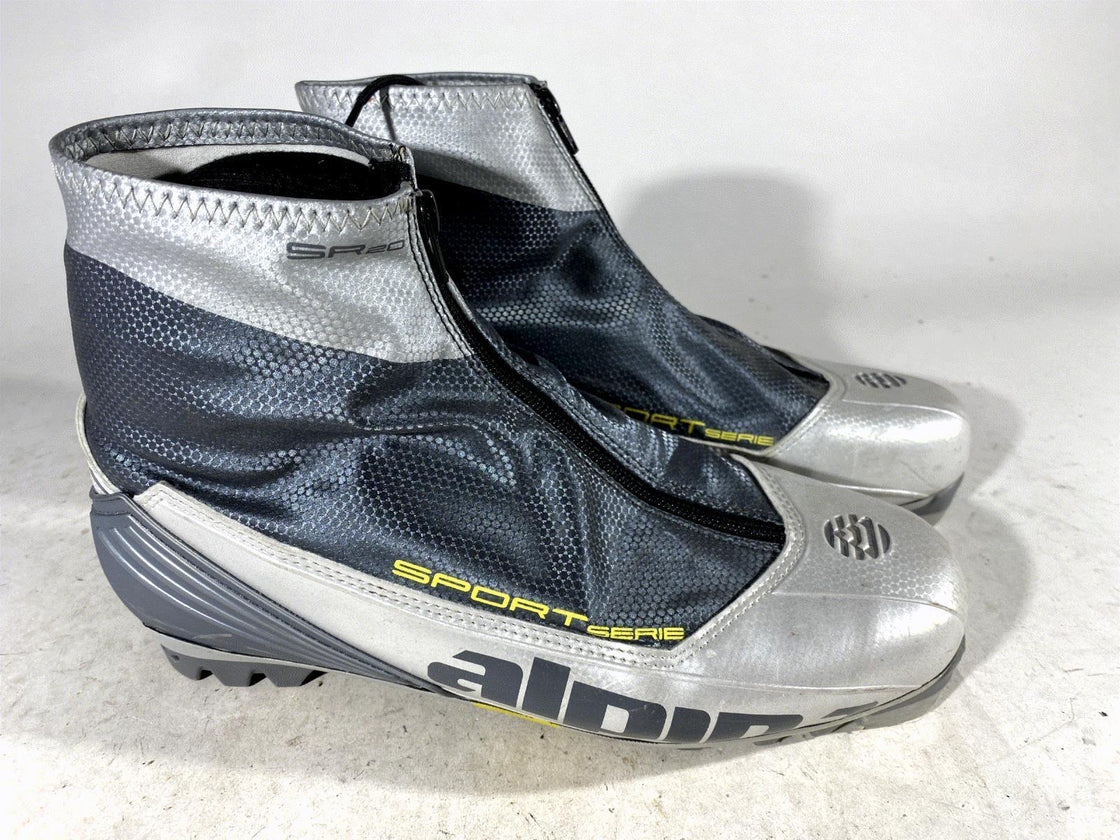 Alpina SR20 Classic Nordic Cross Country Ski Boots Size EU44 US10.5 for NNN 1043
