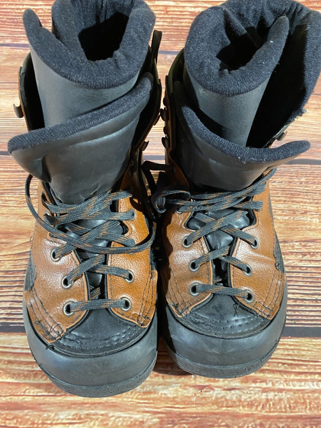 TRICK Vintage Snowboard Boots Size EU40.5, US8, UK7, Mondo 255 mm