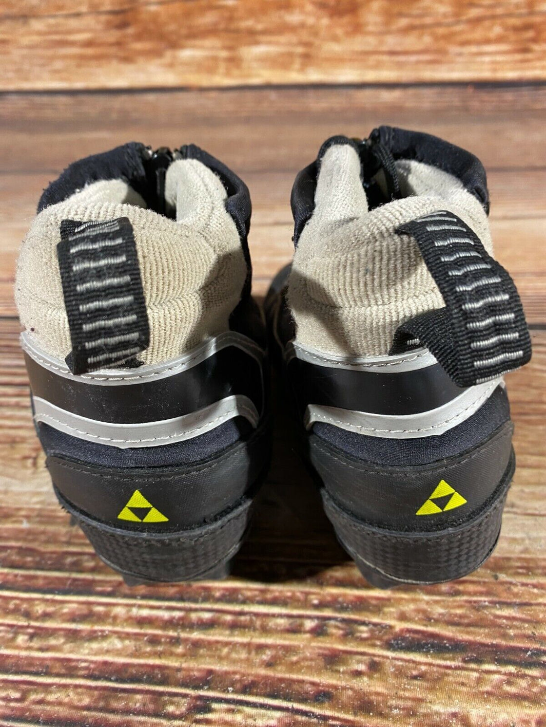 Fischer Ultimate Kids Nordic Cross Country Ski Boots Size EU31 US12.5 NNN F-326