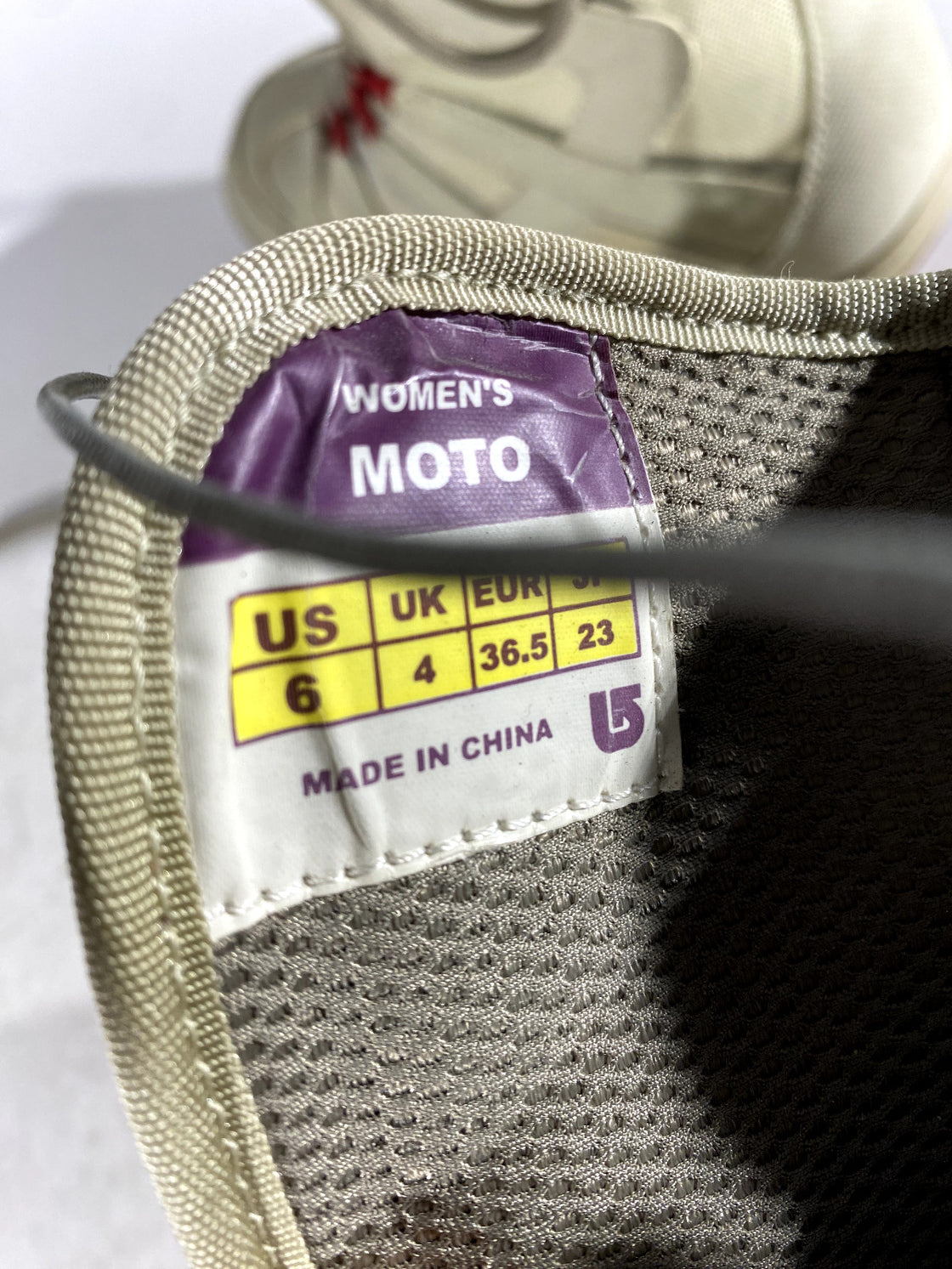 BURTON Moto Snowboard Boots Ladies Size EU36.5 US6 UK4, Mondo 240 mm