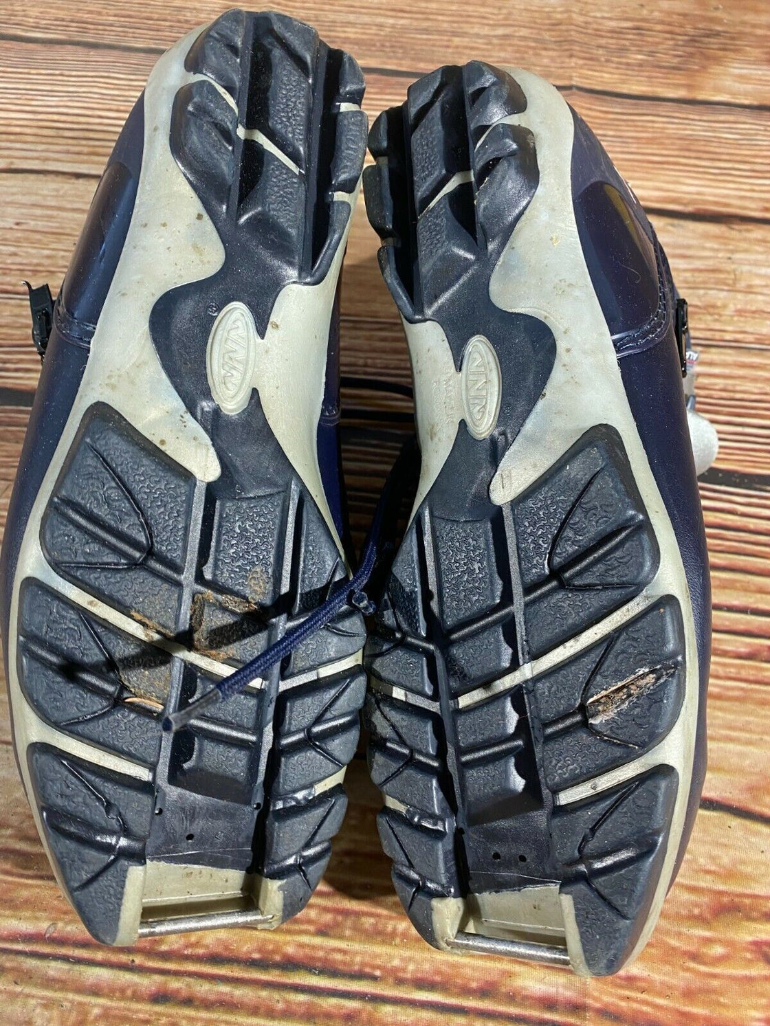 Alpina 311 Nordic Cross Country Ski Boots Size EU38 US6 NNN bindings 1025